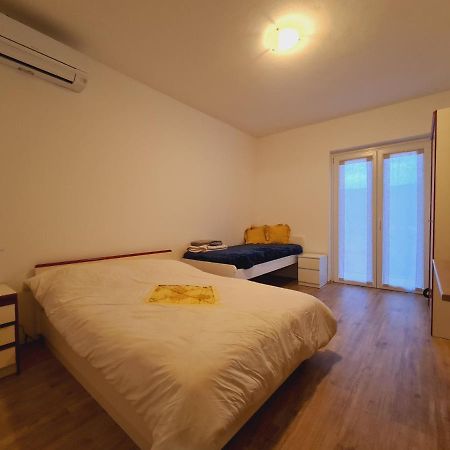 Countryside Apartment Koper Exterior photo