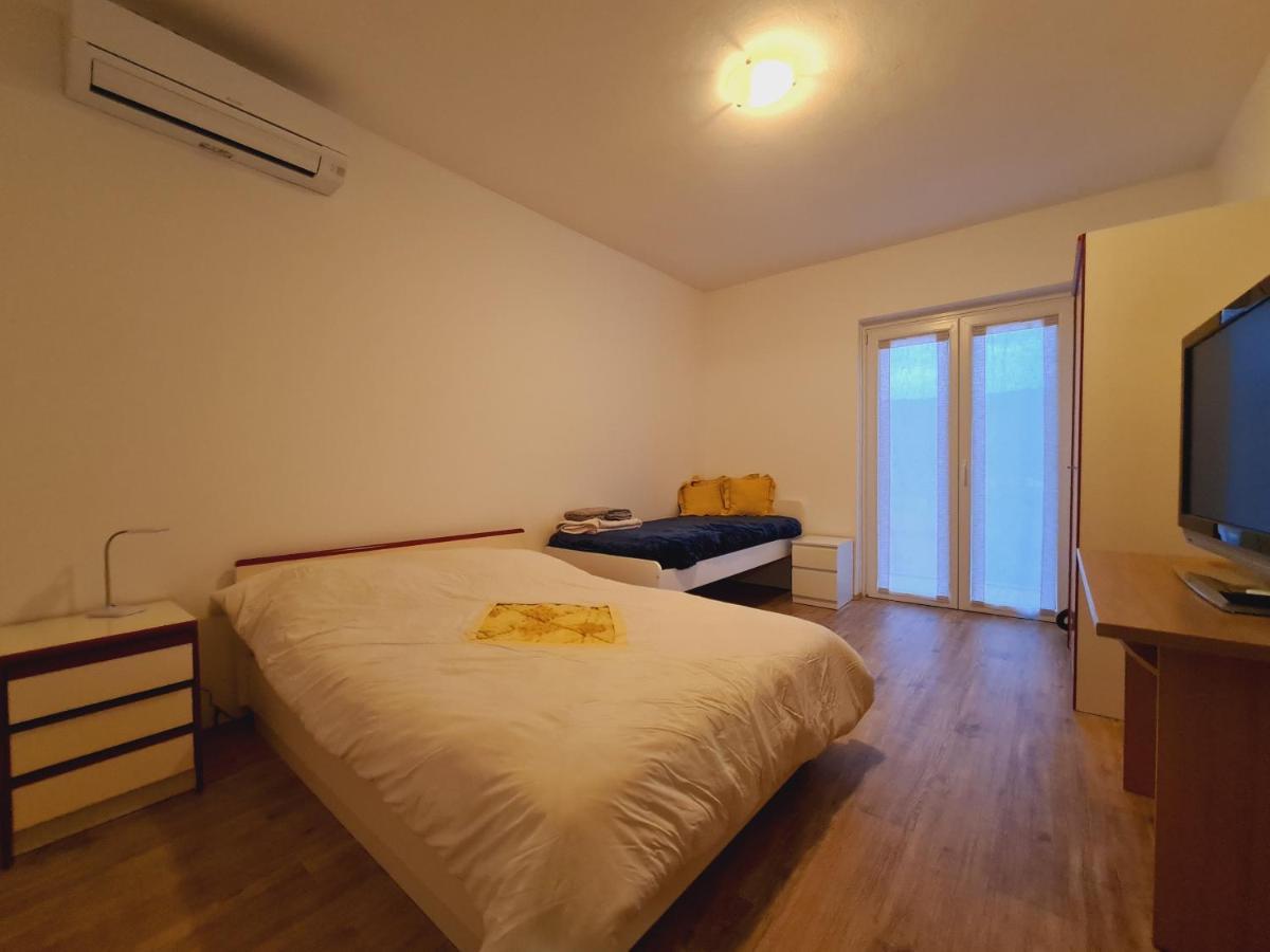 Countryside Apartment Koper Exterior photo